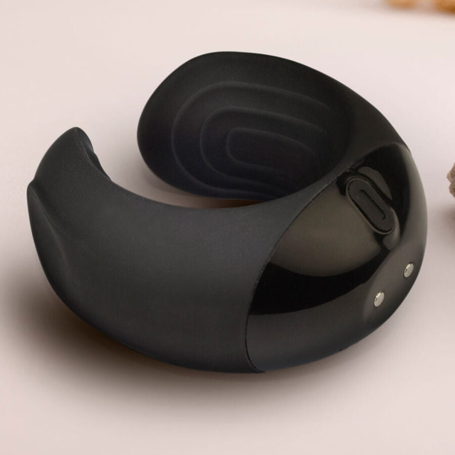 ROCKS-OFF - ECHO BLACK VIBRADOR MASTURBADOR