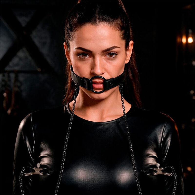 FETISH SUBMISSIVE - ANEL DE GAG COM GRAMPOS DE BICO