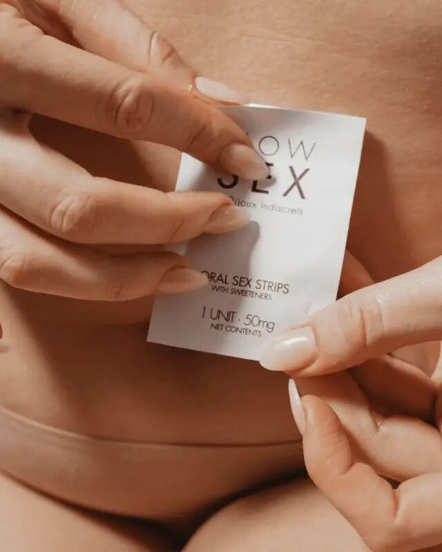 BIJOUX INDISCRETS - TIRAS DE SEXO ORAL LENTO